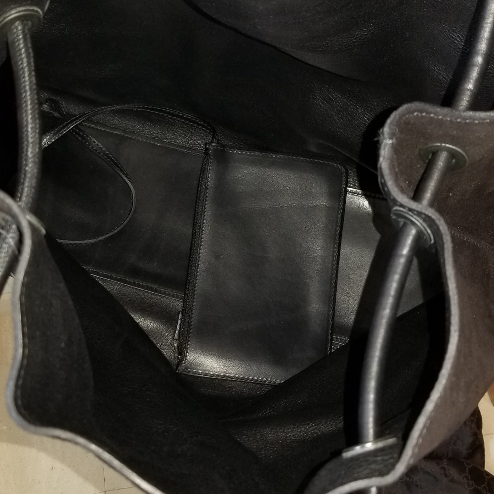 Gucci large purse with duster - Picture 12 of 12